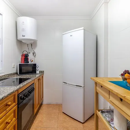 Lovely Flat Santa Catalina Park Apartment